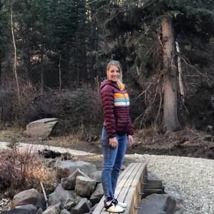 Meet your Posher, Kimberly